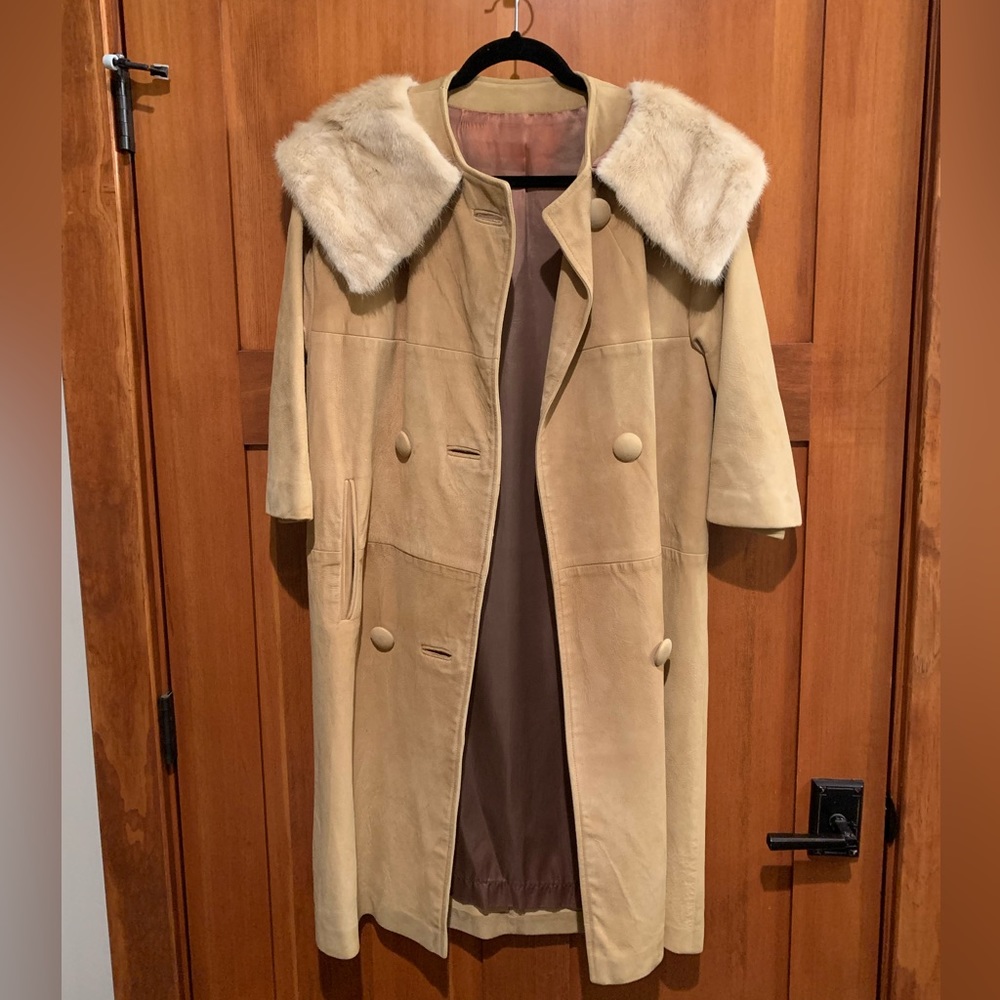 Vintage Suede Cropped Sleeve Jacket with Fur Trim